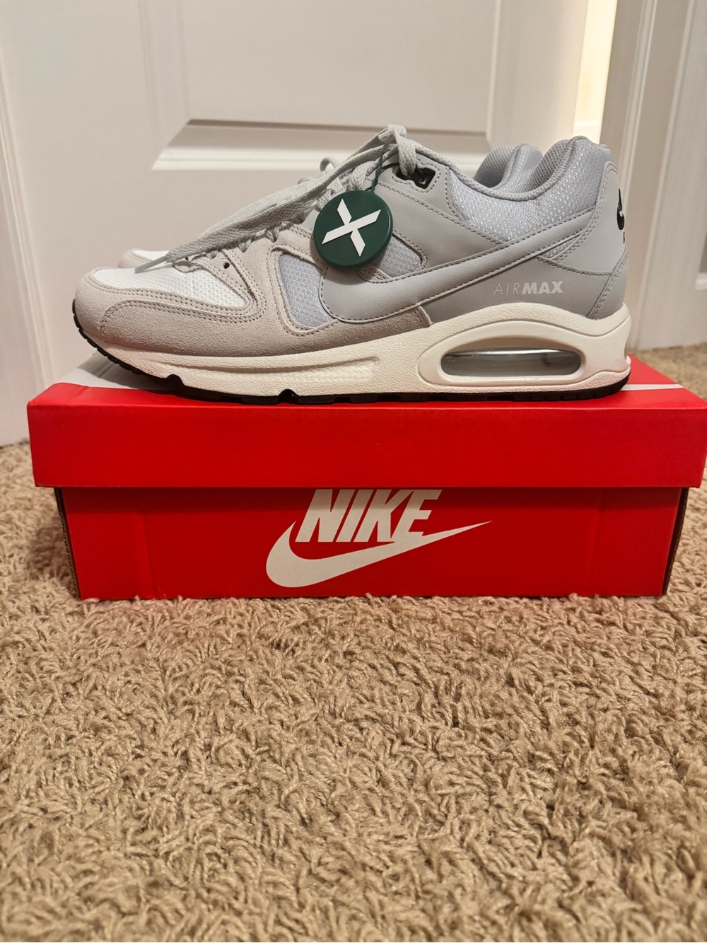 Nike Air Max Men’s Light Grey/White Sneakers